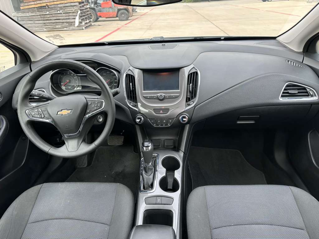 Chevrolet Cruze 2018 con 101.345 Millas